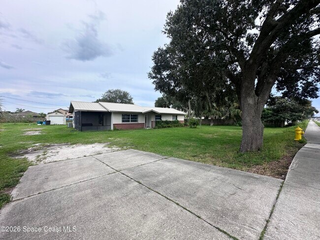 Building Photo - 3101 Dairy Rd
