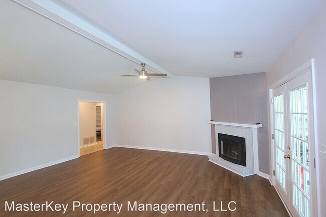 Building Photo - 3 br, 2 bath House - 1610 Burnley Dr