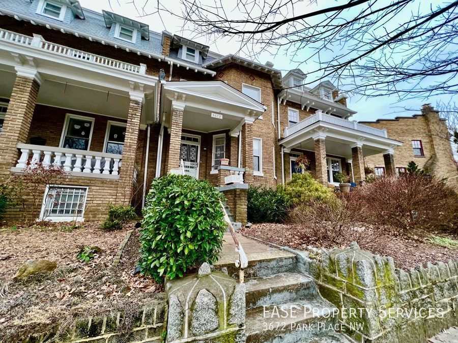 Primary Photo - 3672 Park Pl NW