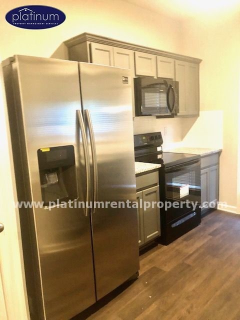 Foto del edificio - 3488 Brycewood Dr