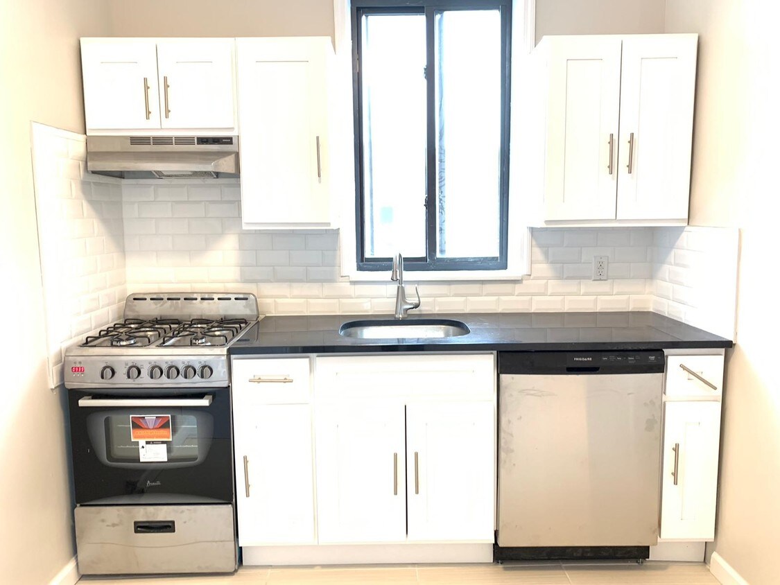 Foto principal - 280 88th St