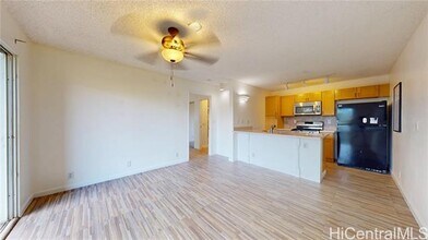 Building Photo - 91-214-214 Hanapouli Cir