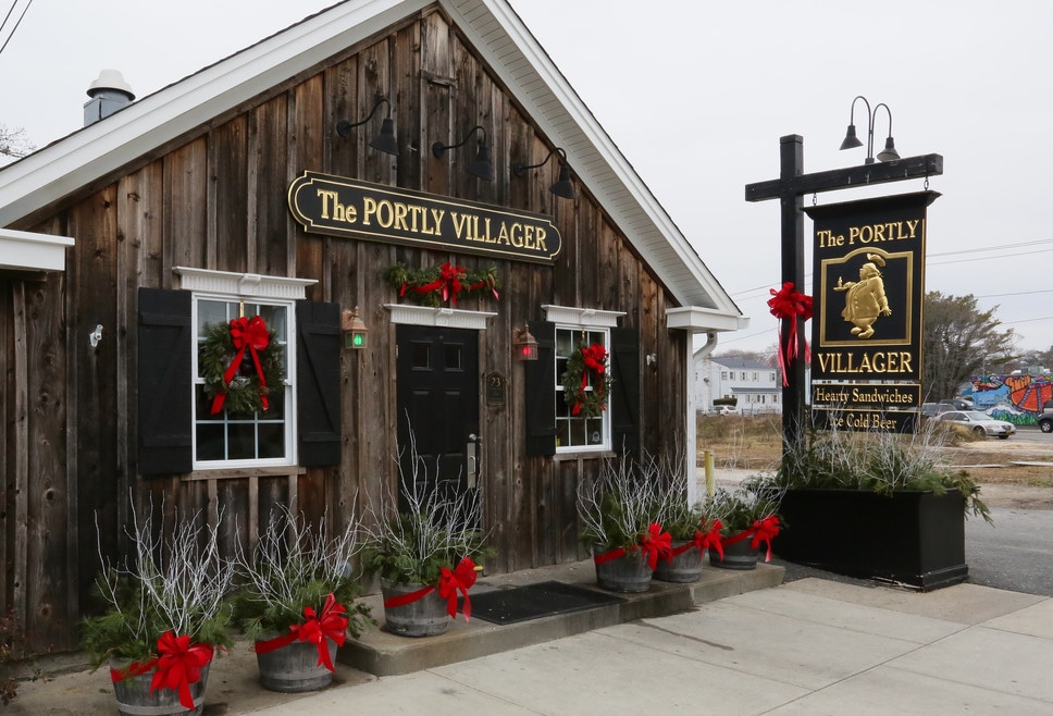 Moving to Sayville, NY? Learn about renting in Sayville