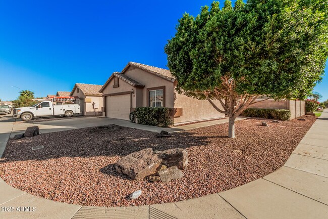 Foto del edificio - 3261 W Melinda Ln