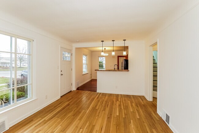 Foto del edificio - 20701 Libby Rd