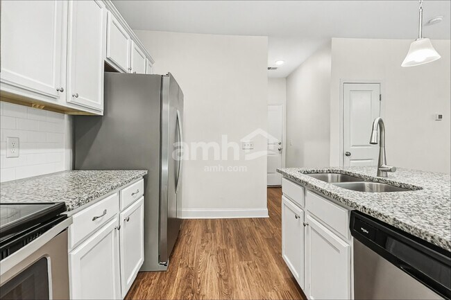 Foto del edificio - 130 County Rd S-18-537