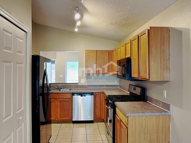 Building Photo - 2386 Blue Sapphire Cir
