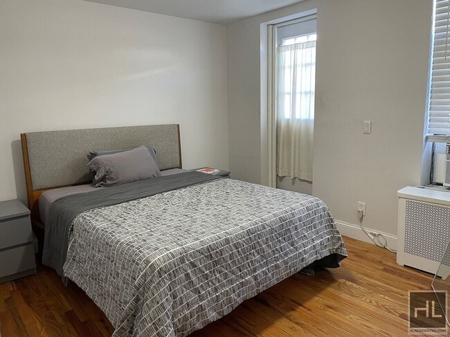 Foto del edificio - SENATOR STREET