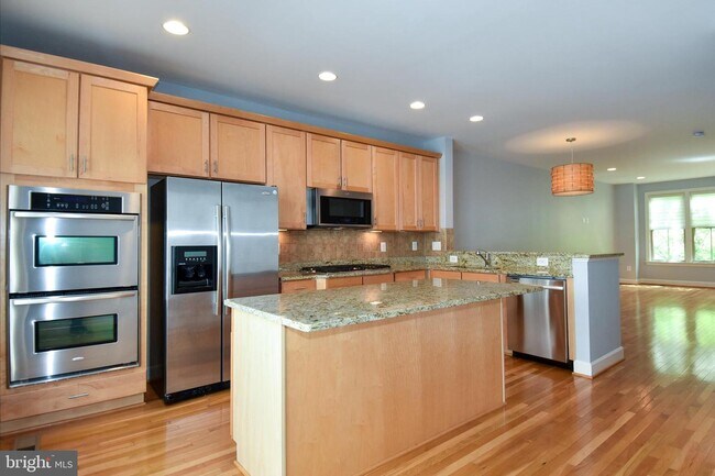 Foto del edificio - 2507 S Kenmore Ct
