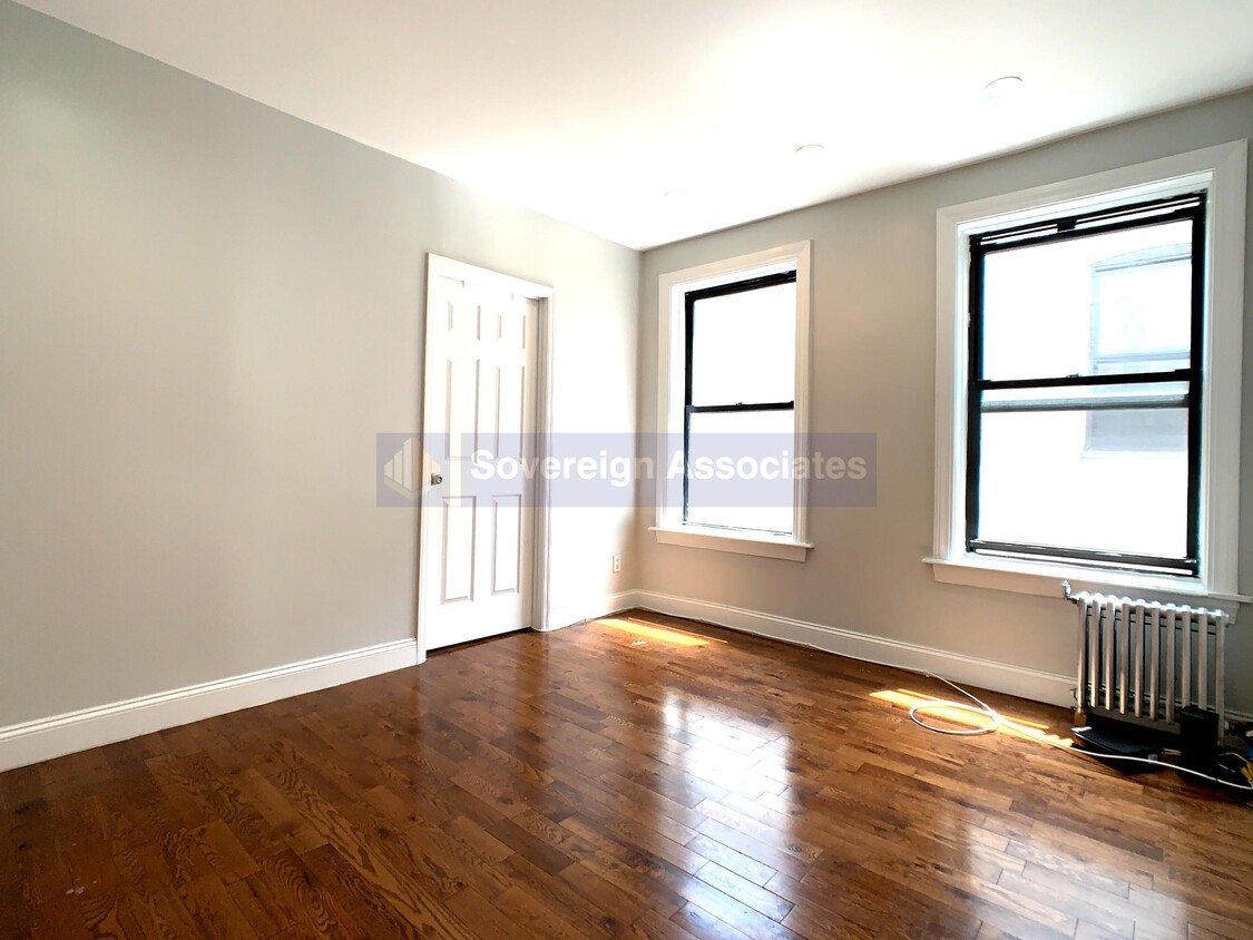 Foto principal - 539 W 156th St