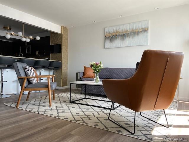 Foto del edificio - 1490 Outlook Ave