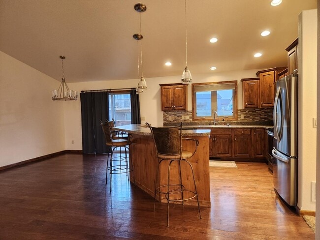 Building Photo - 737 Copperfield Dr