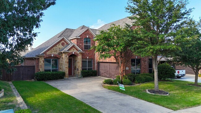 Building Photo - Gorgeous 2-story in Keller