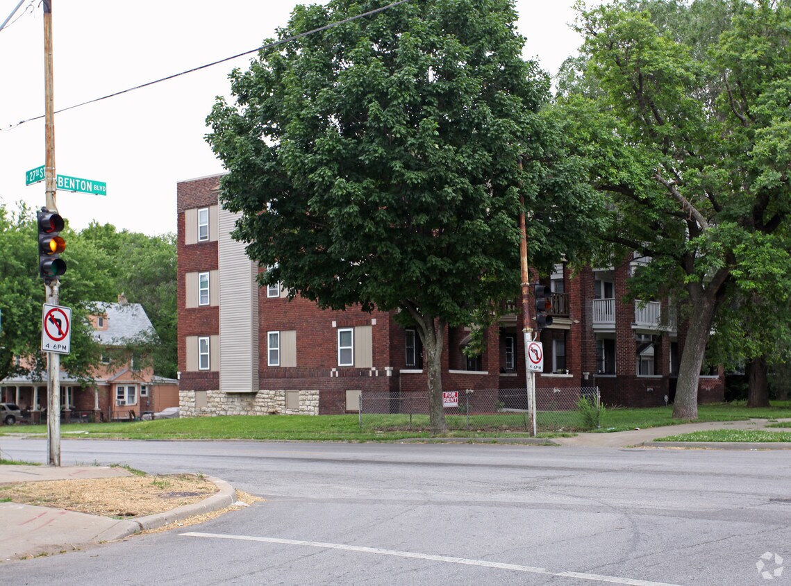Building Photo - 2701-2703 Benton Blvd