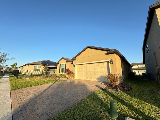 Photo - Single family house in Lake Nona! Gate community & A rated school within 2 mins and lots of ameni...