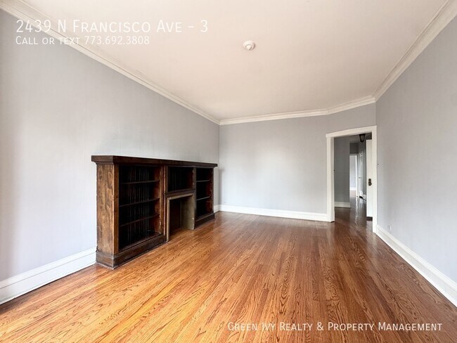 Foto del edificio - 2439 N Francisco Ave