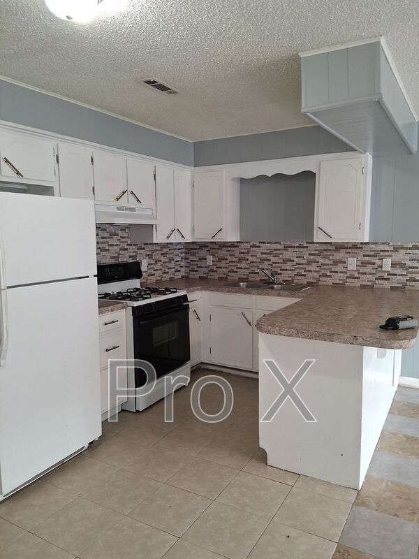 Photo - 407 Park St.