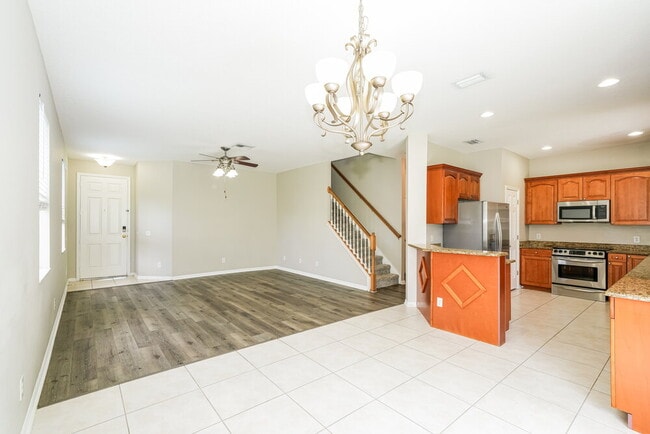 Building Photo - 26820 Stillbrook Dr