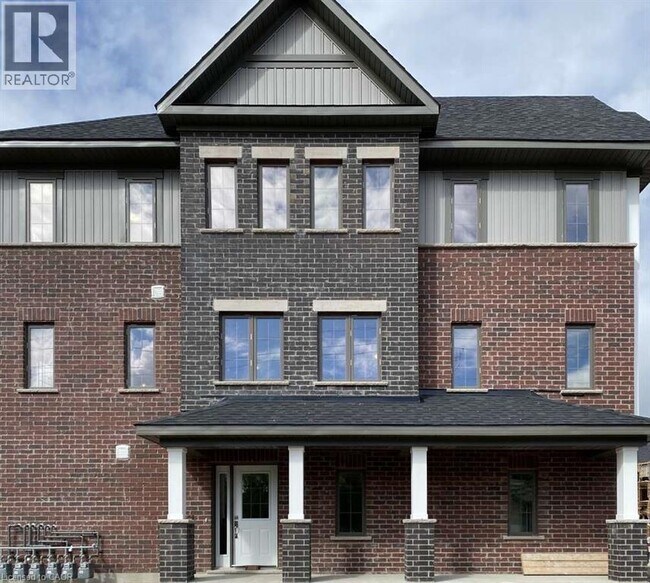 Photo du bâtiment - 311 Woolwich St