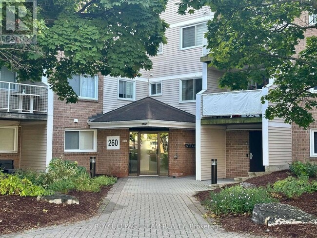 Building Photo - 260 Brittany Dr