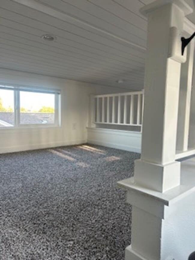 Foto del edificio - 913 Whittier Ave