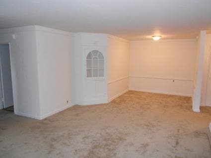 Building Photo - Spring Gardens Apartments