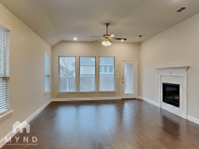 Building Photo - 11516 Annabelle Dr