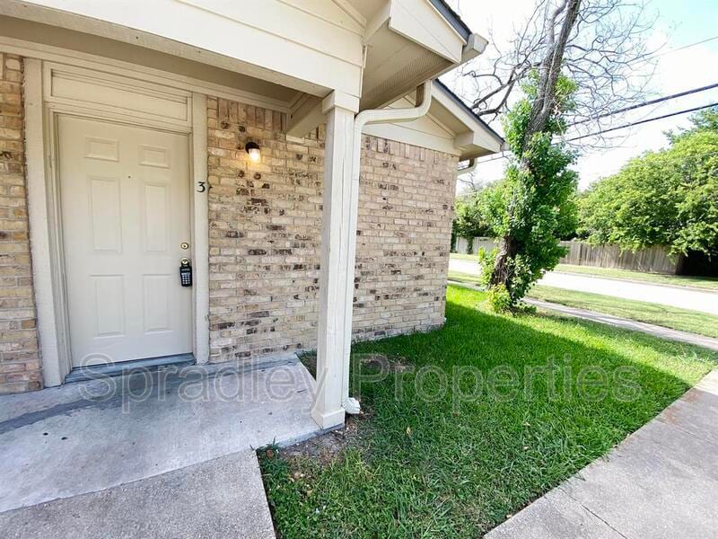 1403 N 5th St Unit Apt 3, Temple, TX 76501 Condo for Rent in Temple