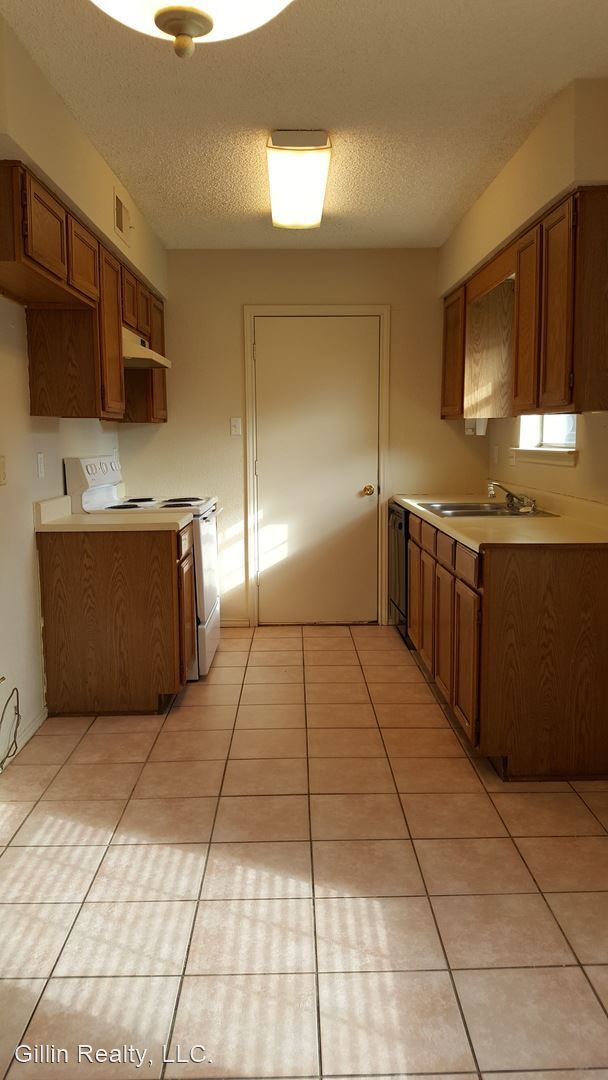 Foto del edificio - 3 br, 1 bath House - 521 Heather Ln
