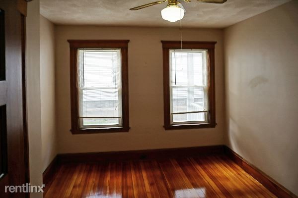 Primary Photo - 2 br, 1 bath Apartment - 177 Robbins St # A
