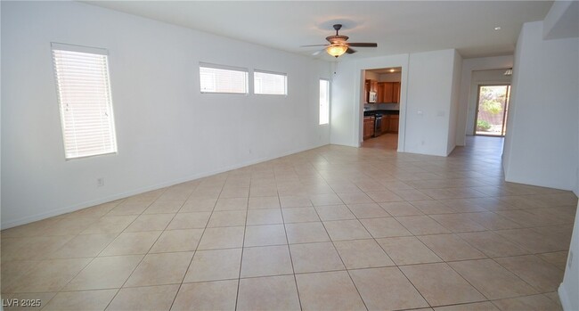 Building Photo - 4077 Beisner St