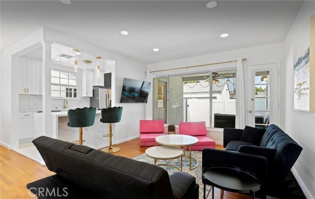 Foto principal - 13831 Bessemer St