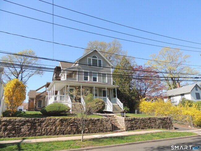 Foto del edificio - 56-58-58 Harrison Ave