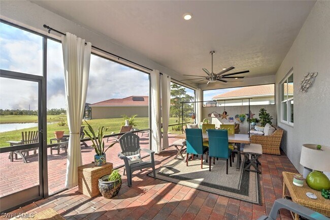 Building Photo - 3694 Avenida del Vera
