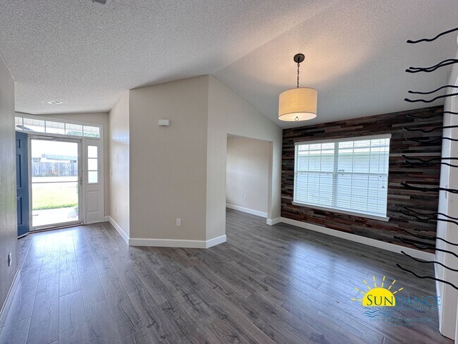 Foto del edificio - Beautiful 3-Bedroom Home in Fort Walton Be...