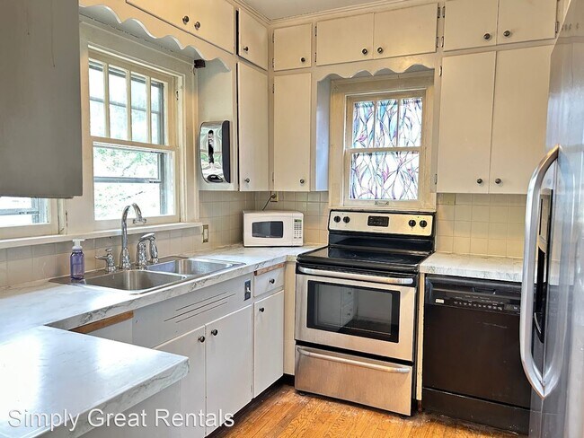 Building Photo - 3 br, 1.5 bath House - 1632 47th Street