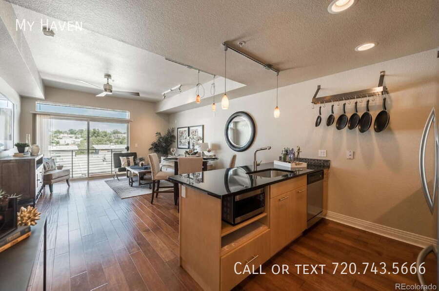 Foto principal - 2650 W Front View Cres Dr