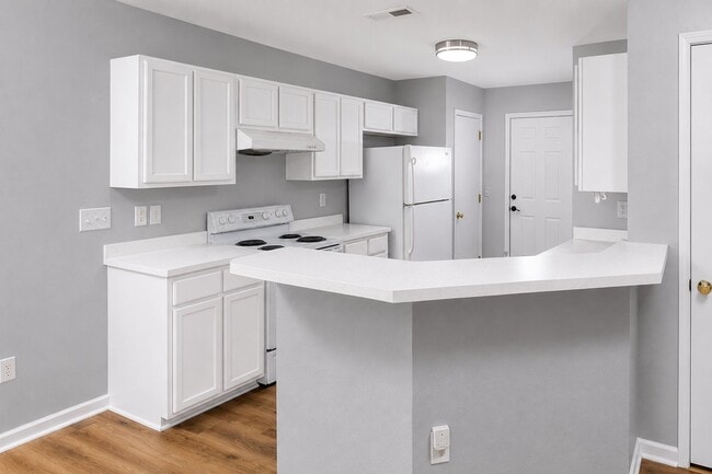 Building Photo - 275 McKendree Ln