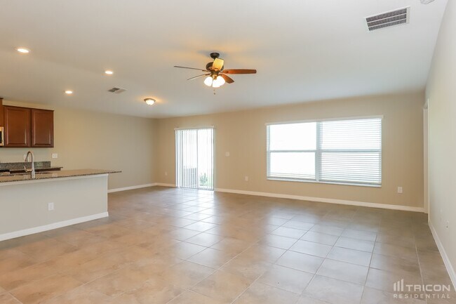 Foto del edificio - 1609 Broad Winged Hawk Drive Ruskin FL