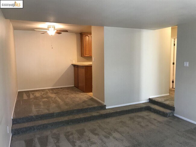 Building Photo - 1591 Ellis St