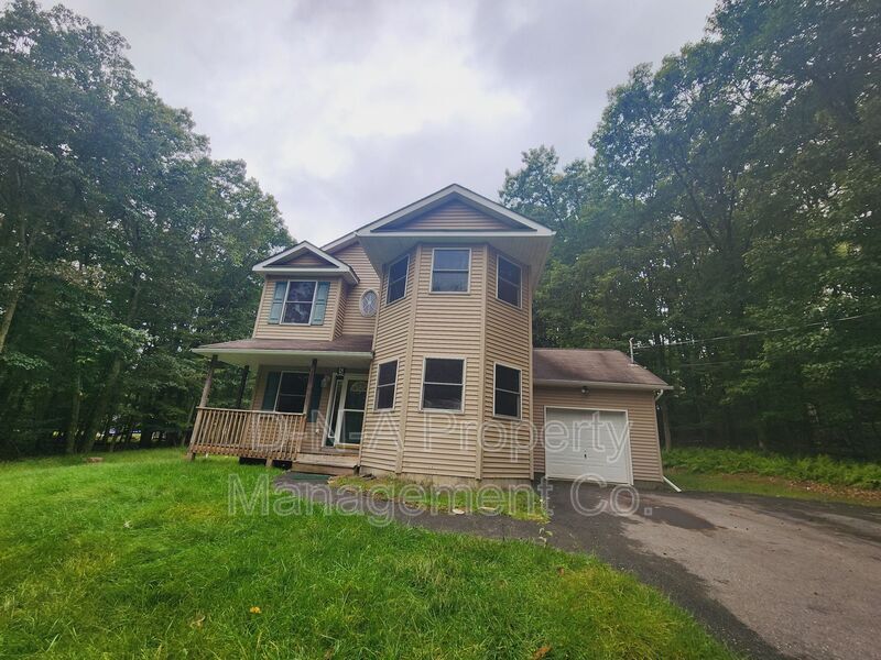 Primary Photo - 5 Lenape Dr
