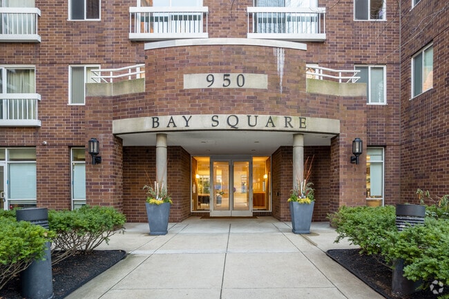 Entrance - Bay Square