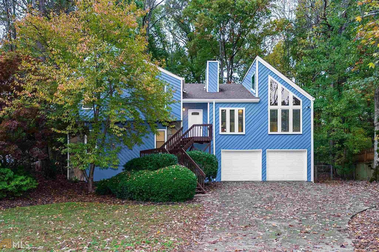 Primary Photo - 5213 Willow Mill Dr
