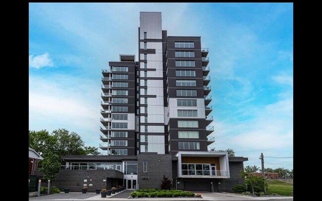 Building Photo - 9 Des Prairies