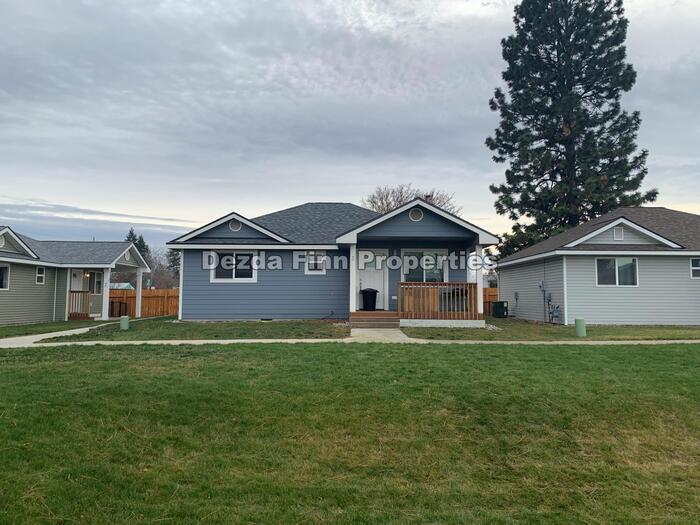 7125 N Crestline St, Spokane, WA 99217 House Rental in Spokane, WA