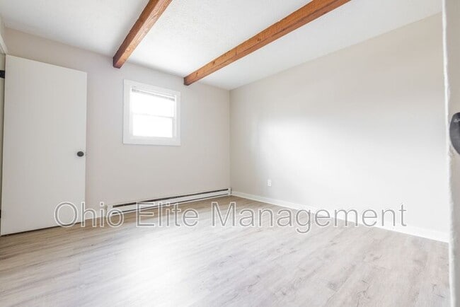 Foto del edificio - 3088 Grasmere Ave