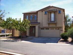 Building Photo - 3124 S Lois Ln
