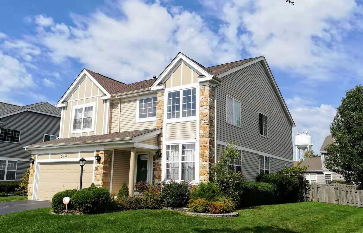 512 E Home Ave, Palatine, IL 60074 House for Rent in Palatine, IL