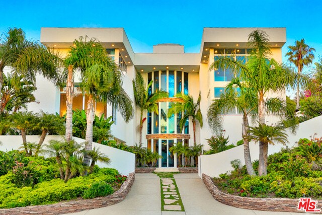 Building Photo - 31847 Broad Beach Rd