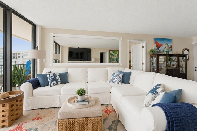Foto del edificio - 200 Ocean Trail Way